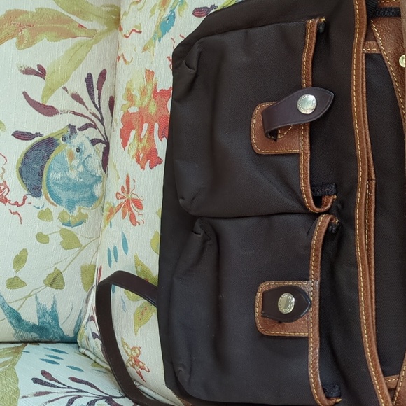 Dooney & Bourke Large Crossbody Mail Carrier Nylon Bag - Picture 15 of 16